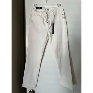 DL1961 Women's White Mara Straight Mid Rise Jeans Size 28 US 6 Retail $188 NWT
